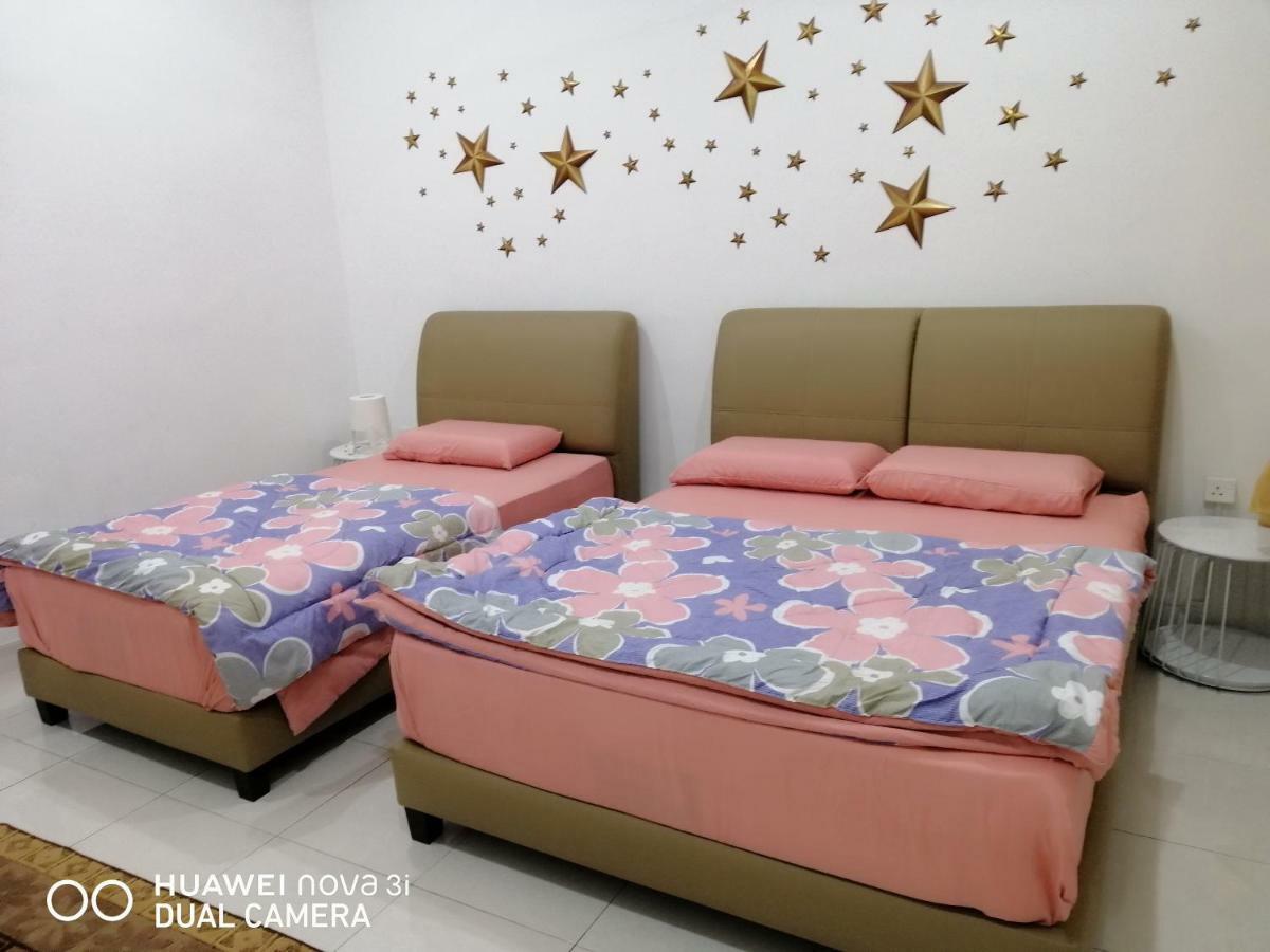 Alyaleesya Homestay Teres Бринчанг Экстерьер фото